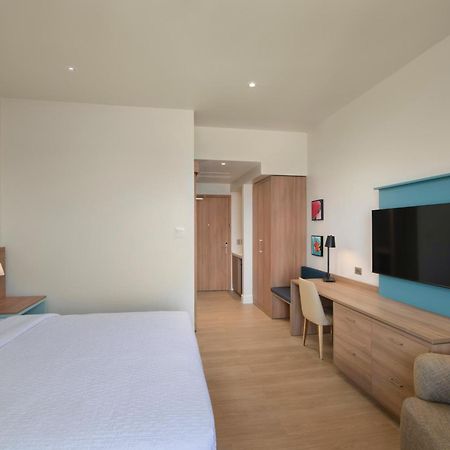 Hilton Garden Inn ลาโรมานา ภายนอก รูปภาพ