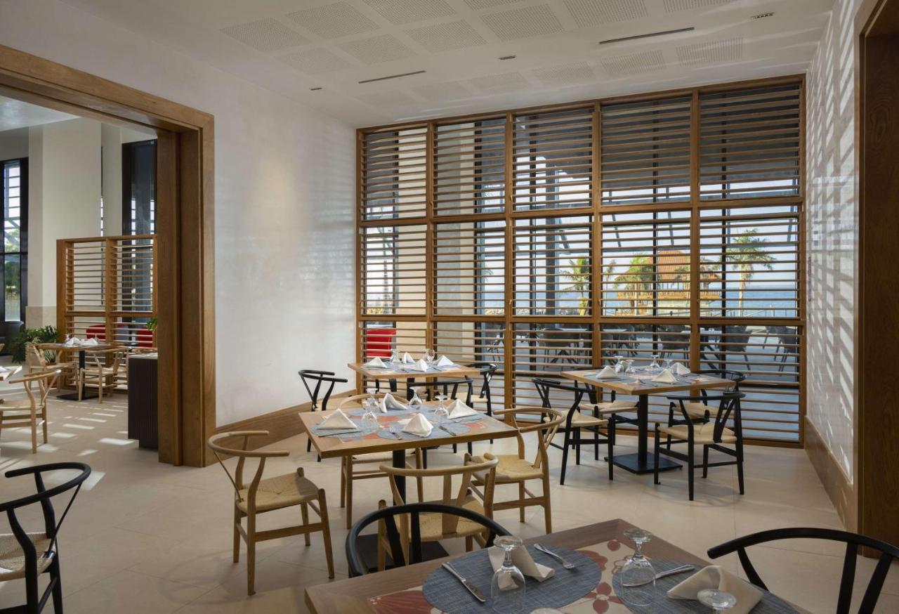 Hilton Garden Inn ลาโรมานา ภายนอก รูปภาพ