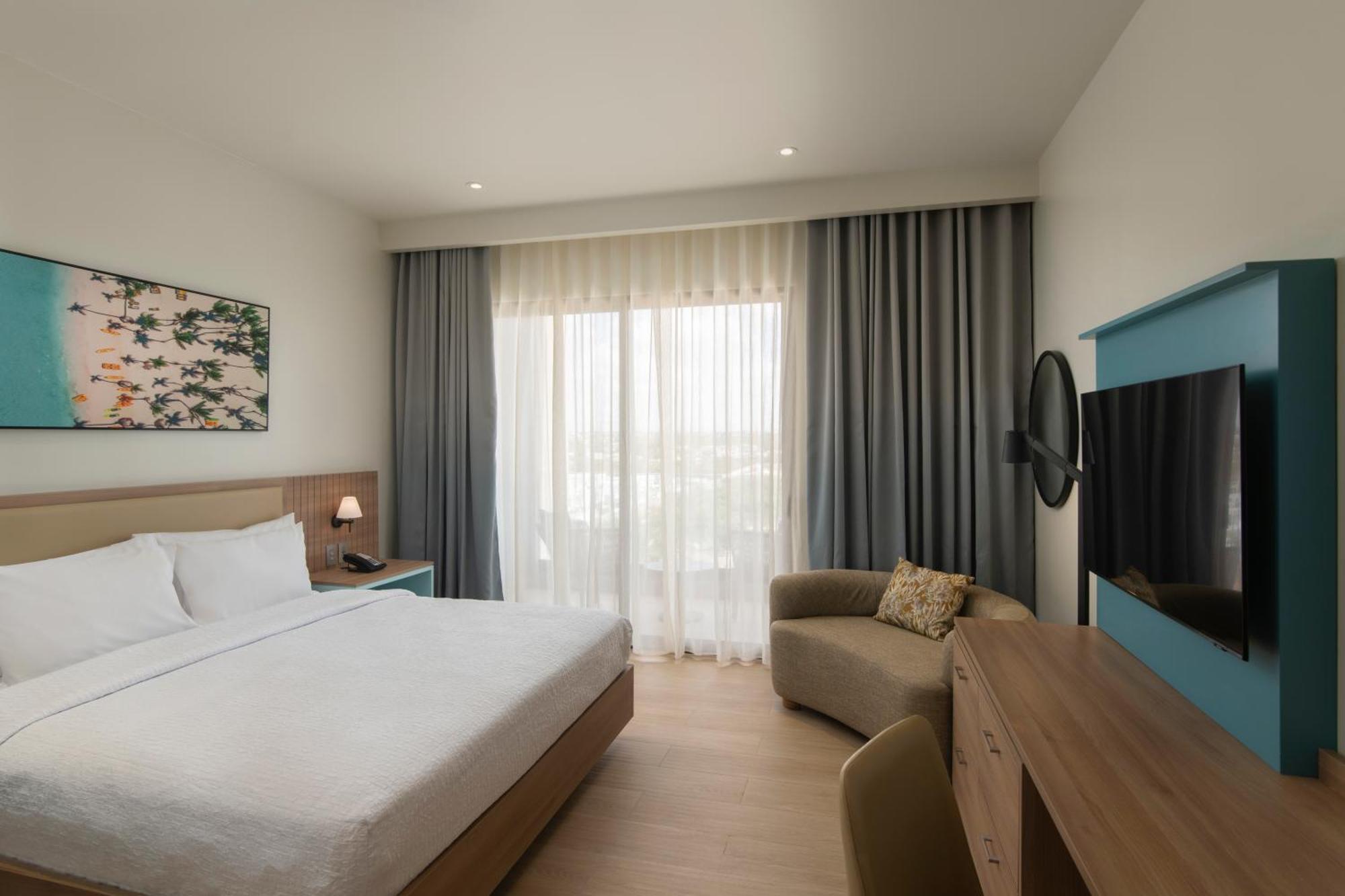 Hilton Garden Inn ลาโรมานา ภายนอก รูปภาพ