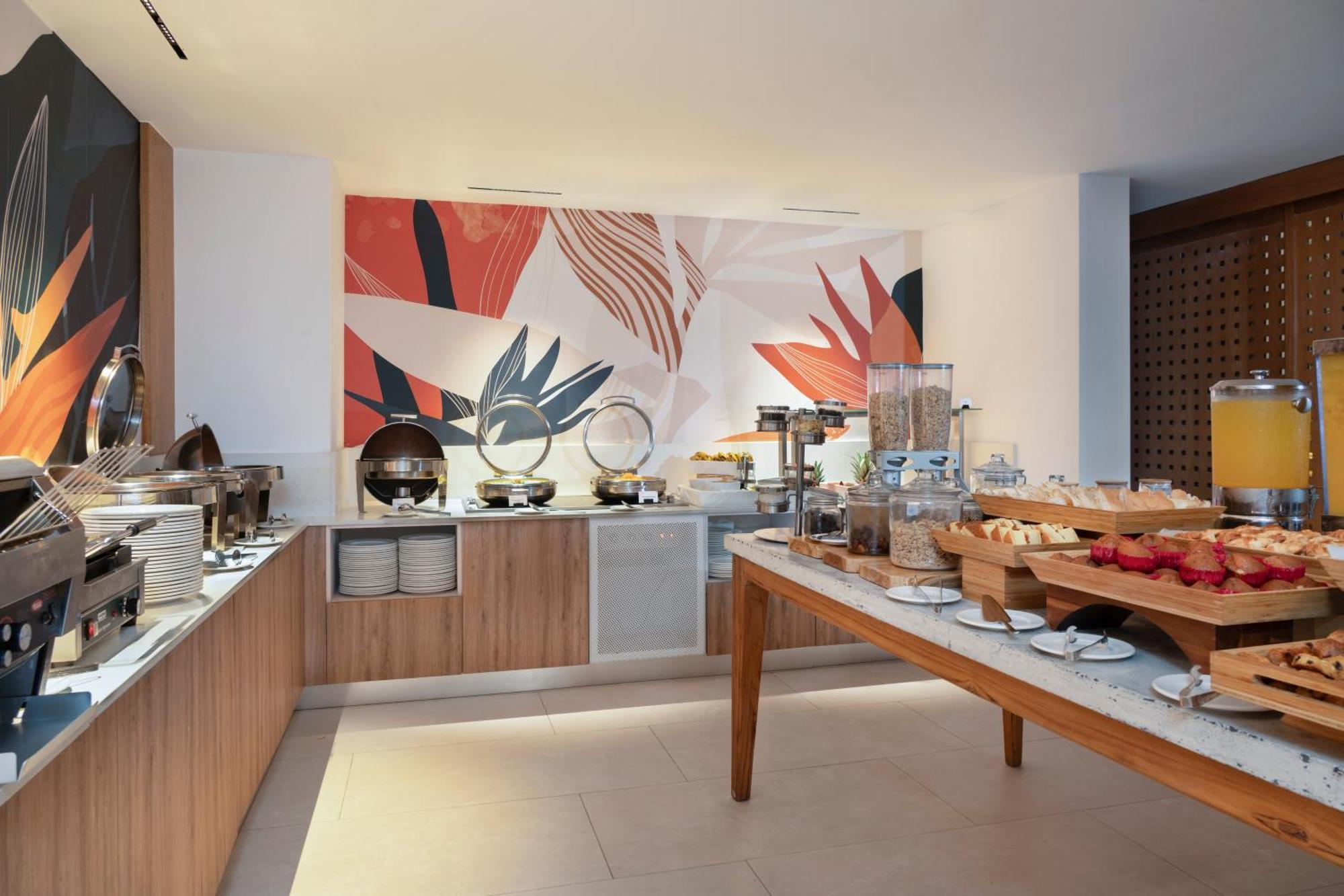 Hilton Garden Inn ลาโรมานา ภายนอก รูปภาพ
