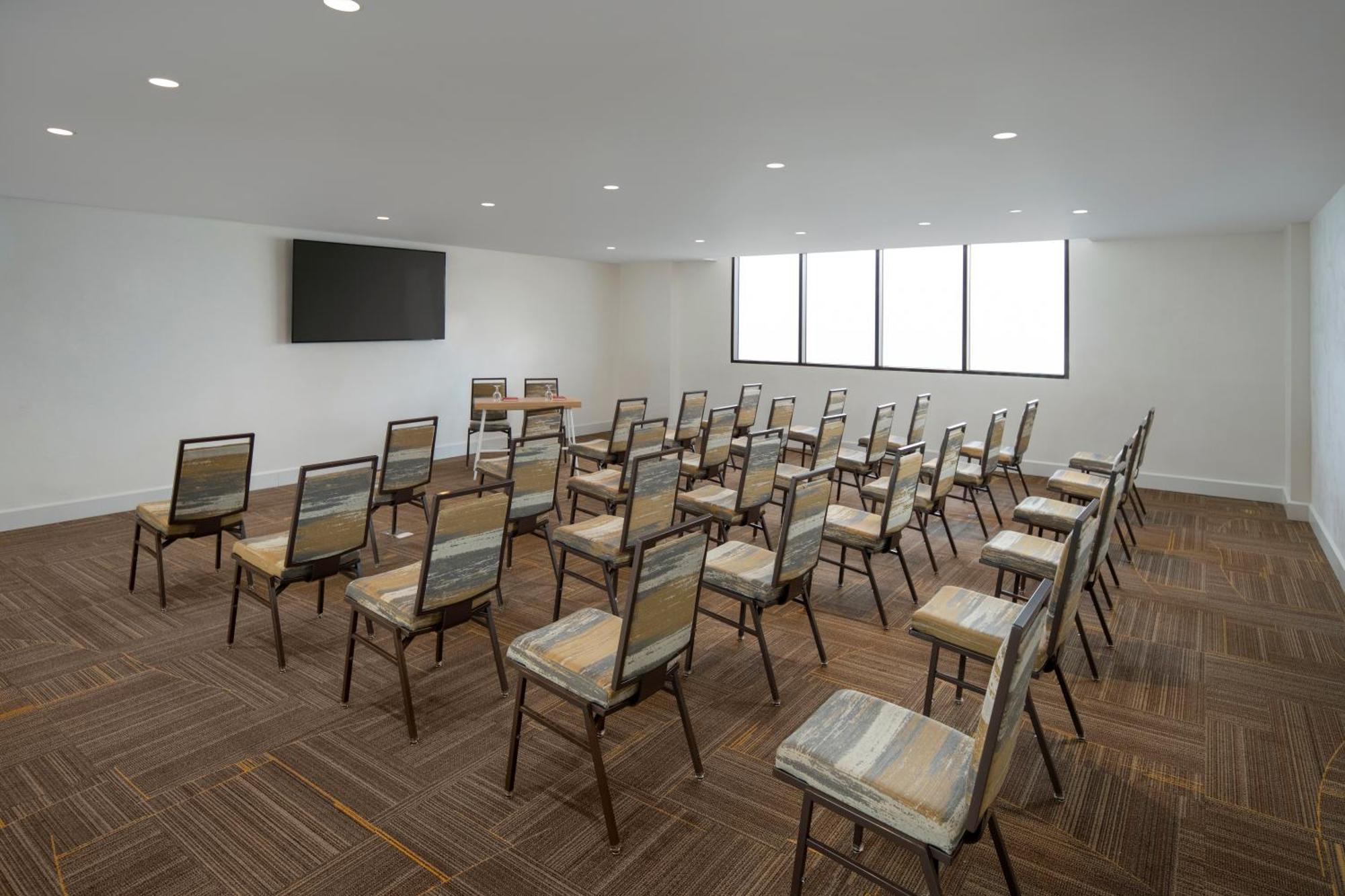 Hilton Garden Inn ลาโรมานา ภายนอก รูปภาพ